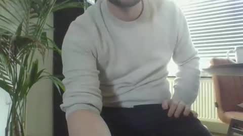 Snapshot of geiljongetje1991 chatting on 11/04/25, 09:52 geiljongetje1991 online show from 11/04/25, 09:52