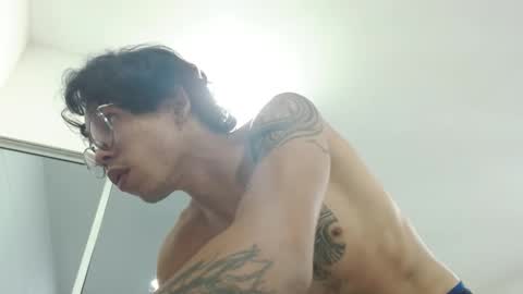 Andrs  online show from 11/28/25, 09:17