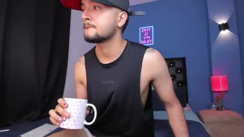 Snapshot of gemaandmyke1 chatting on 09/15/25, 12:21 Gema and Myke online show from 09/15/25, 12:21