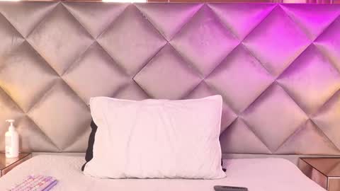 Maria  online show from 09/20/25, 03:29