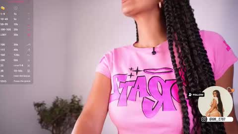    online show from 10/01/25, 09:21