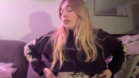 gemmyrosee online show from 01/25/25, 10:29