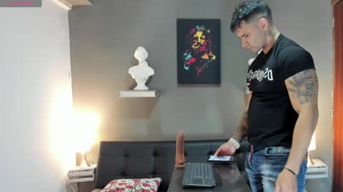 gendersonfit online show from 12/04/24, 08:40