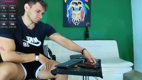 gendersonfit online show from 12/15/25, 01:59