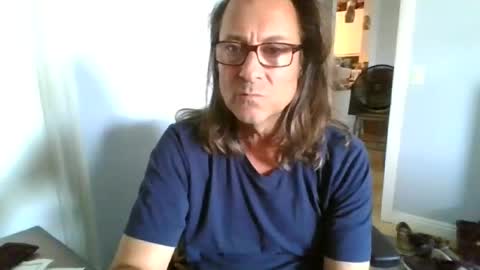 Snapshot of geneharlow chatting on 07/18/26, 08:01 geneharlow online show from 07/18/26, 08:01