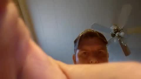 Snapshot of general_junkie chatting on 10/21/25, 01:12 general_junkie online show from 10/21/25, 01:12