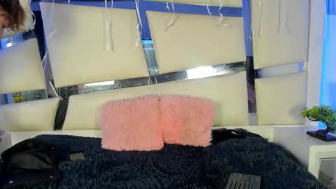 genesis_js online show from 11/15/25, 03:04