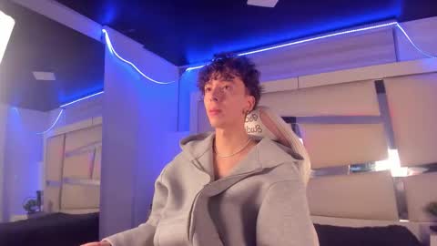 genesis_js online show from 12/02/25, 03:34