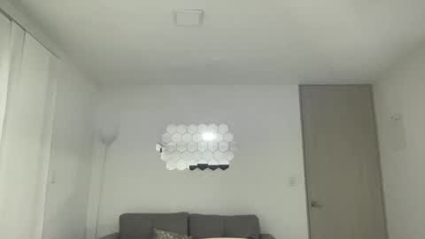 genesis_wb online show from 12/19/24, 03:07