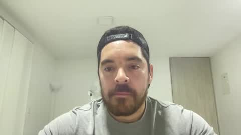 genesis_wb online show from 01/11/25, 02:41