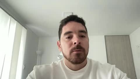 genesis_wb online show from 02/15/25, 07:28