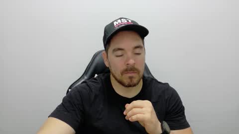 genesis_wb online show from 10/07/25, 01:36