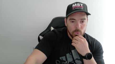 genesis_wb online show from 10/18/25, 07:58