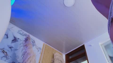 genesisrea__ online show from 12/01/25, 06:02