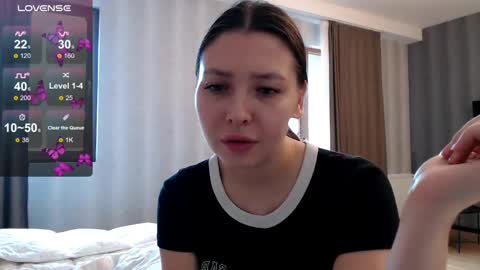 genev__ievee online show from 06/06/26, 10:09
