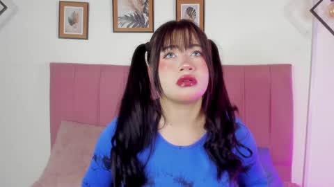 Snapshot of gennesis_love chatting on 09/10/25, 04:23 Sofia online show from 09/10/25, 04:23