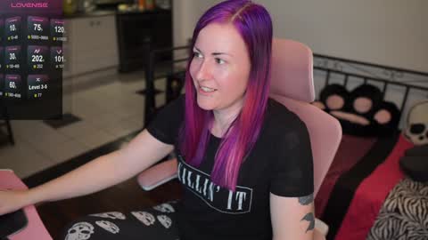 Genny Rock   and  online show from 01/30/25, 01:44