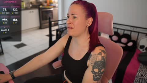 Genny Rock   and  online show from 02/04/25, 08:28