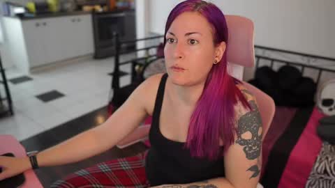 Genny Rock   and  online show from 02/16/25, 03:48