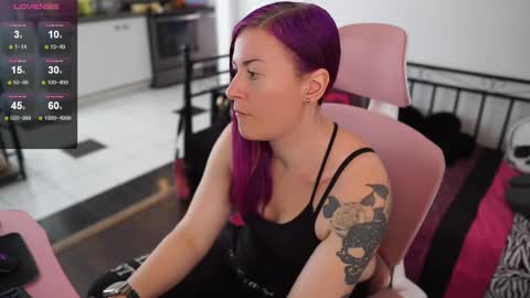 Genny Rock   and  online show from 02/17/25, 06:26