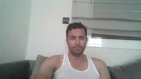 Snapshot of genteldevil chatting on 02/10/25, 09:36 genteldevil online show from 02/10/25, 09:36