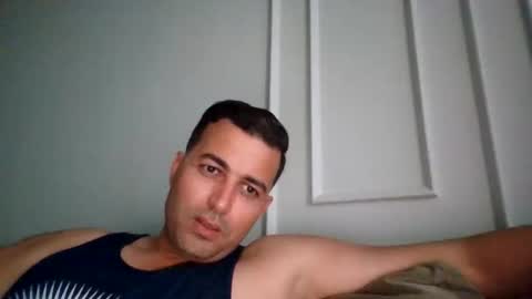 Snapshot of genteldevil chatting on 11/04/25, 05:23 genteldevil online show from 11/04/25, 05:23