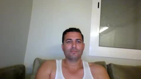 Snapshot of genteldevil chatting on 11/22/25, 09:03 genteldevil online show from 11/22/25, 09:03