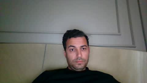 Snapshot of genteldevil chatting on 12/15/25, 09:24 genteldevil online show from 12/15/25, 09:24