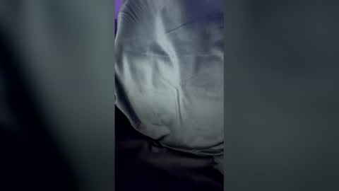 Snapshot of gentlemanlyguy2 chatting on 12/19/25, 02:51 gentlemanlyguy2 online show from 12/19/25, 02:51