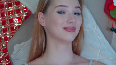 Snapshot of gentlerossi chatting on 12/28/24, 10:34 GentleRossi online show from 12/28/24, 10:34