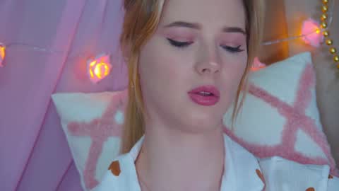 Snapshot of gentlerossi chatting on 01/15/25, 06:19 GentleRossi online show from 01/15/25, 06:19