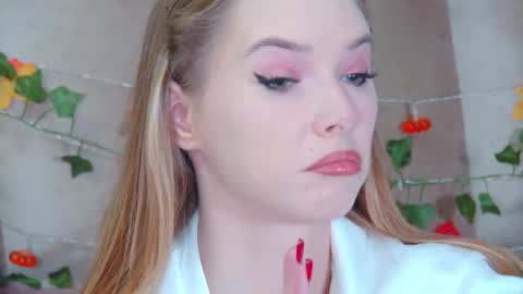 Snapshot of gentlerossi chatting on 10/21/25, 03:35 GentleRossi online show from 10/21/25, 03:35