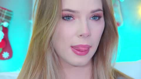 Snapshot of gentlerossi chatting on 11/25/25, 03:34 GentleRossi online show from 11/25/25, 03:34