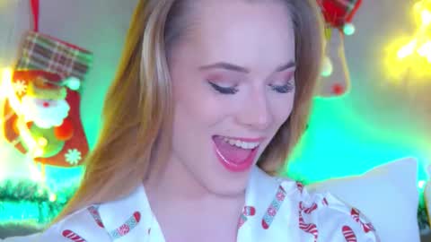 Snapshot of gentlerossi chatting on 11/26/25, 05:03 GentleRossi online show from 11/26/25, 05:03