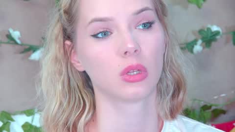 GentleRossi online show from 03/18/26, 03:59