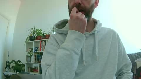 Geon online show from 07/15/26, 04:01