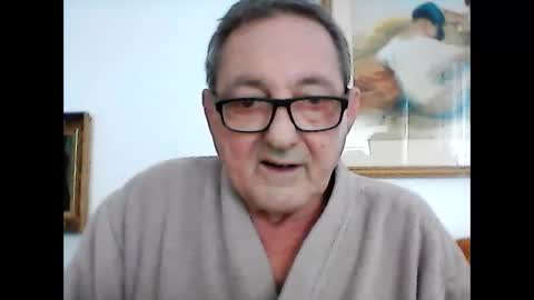 Snapshot of georg1412 chatting on 01/05/25, 12:10 georg1412 online show from 01/05/25, 12:10