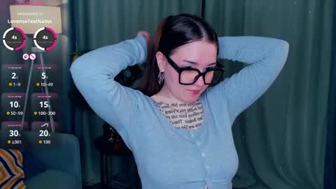 Julia online show from 04/13/26, 07:52