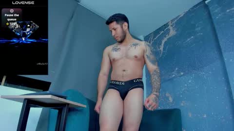 George online show from 10/12/25, 08:02