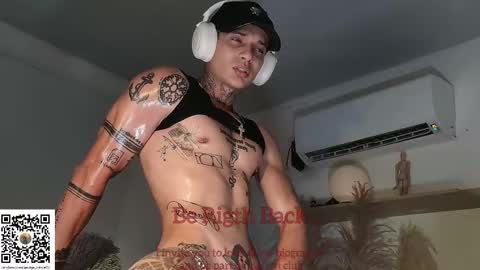 independent model online show from 02/26/25, 06:58