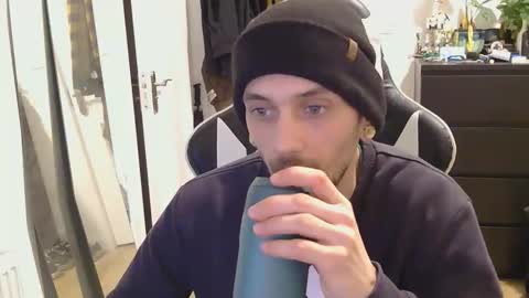 georgek0011 online show from 02/13/26, 07:10