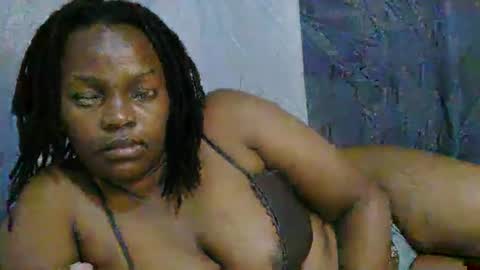 georgeous_kimberly online show from 09/17/25, 07:04