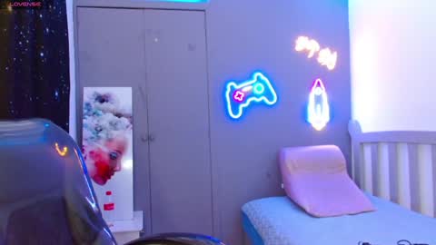 GEORGE online show from 01/28/25, 02:21