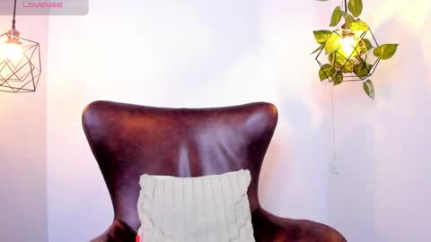 Georgia online show from 10/17/25, 01:20