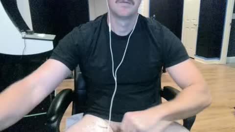 Snapshot of georgiaboy11 chatting on 09/09/25, 12:54 georgiaboy11 online show from 09/09/25, 12:54