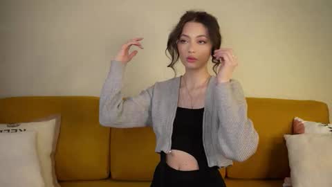 georgiamorandi online show from 11/14/25, 09:08