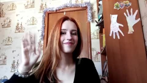 Snapshot of georgianahaeussler chatting on 03/19/26, 09:24 Ellie online show from 03/19/26, 09:24