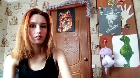 Snapshot of georgianahaeussler chatting on 04/16/26, 12:28 Ellie online show from 04/16/26, 12:28