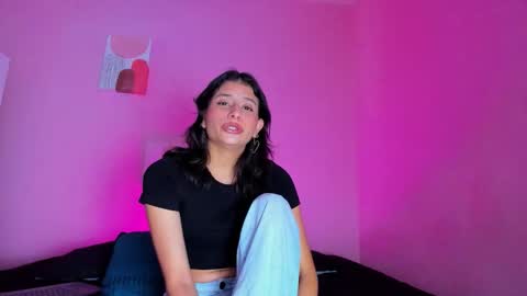 GEORGINA FERRI online show from 12/03/25, 05:22