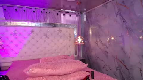 Georgina online show from 02/14/26, 01:41